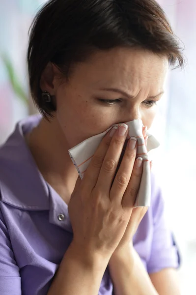 Young woman feels sickness — Stock Photo, Image