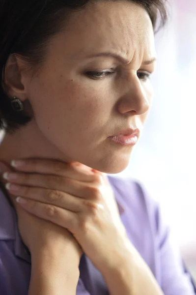 Young woman feels sickness — Stock Photo, Image