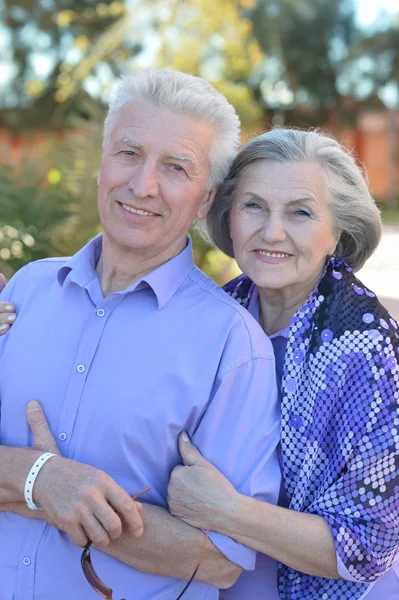 Senior couple at tropic  garden — Stock Photo, Image