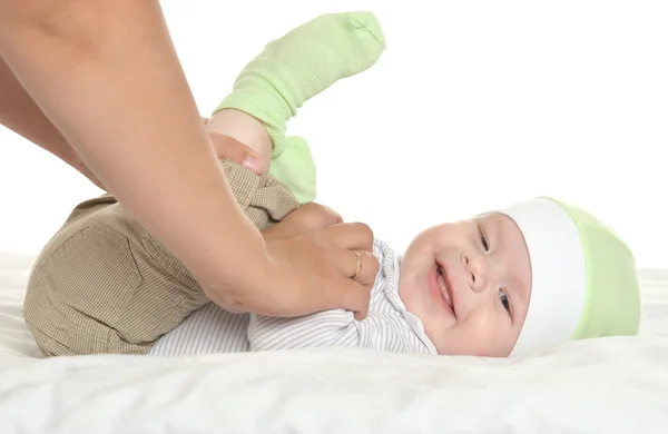 Adorable bébé garçon sur couverture — Photo