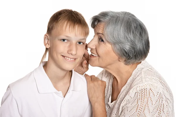 Jeune garçon et sa grand-mère — Photo