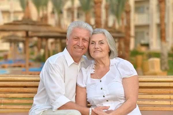 Senior couple  at hotel resort — Stock Photo, Image