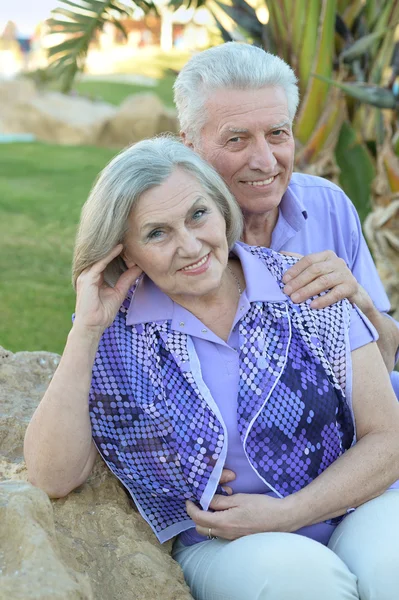 Senior couple near hotel resort — Stock Photo, Image