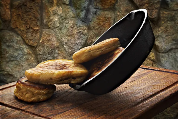 Pancakes iron pan — Stock Photo, Image