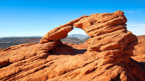 Mini Arco de Arenisca en Pioneer Park en St. George, Utah —  Fotos de Stock