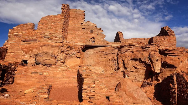 Native American ruïnes bij Wupatki Nationaal Monument — Stockfoto