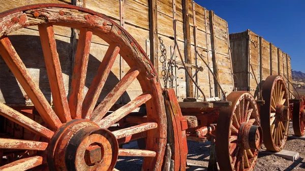 Vingt Mule Team Wagon dans la Vallée de la Mort — Photo