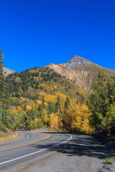 Südwest Colorado Bergstraße im Herbst — Stockfoto