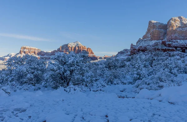 Neve Coberta Paisagem Nas Rochas Vermelhas Sedona Arizona Inverno — Fotografia de Stock