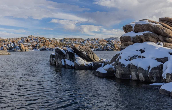 Paisagem Coberta Neve Cênica Watson Lake Prescott Arizona Inverno — Fotografia de Stock