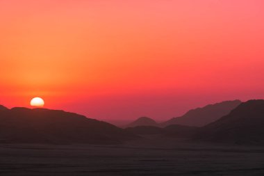 Utah çölünde güzel bir gün batımı