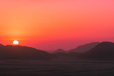 Utah çölünde güzel bir gün batımı