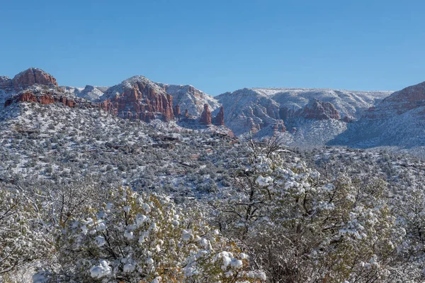 Paisaje Invernal Cubierto Nieve Sedona Arizona —  Fotos de Stock