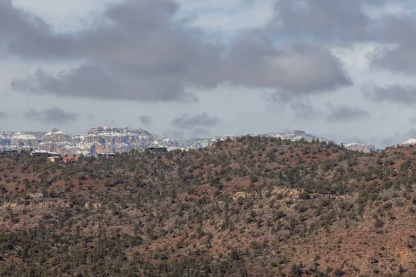 Ett Naturskönt Snötäckt Landskap Sedona Arizona Vintern — Stockfoto