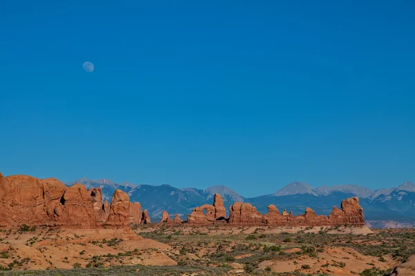 Moonrise Over Arches N.P. . —  Fotos de Stock