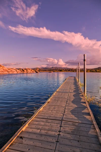 Pôr do sol em Willow Lake Prescott Arizona — Fotografia de Stock