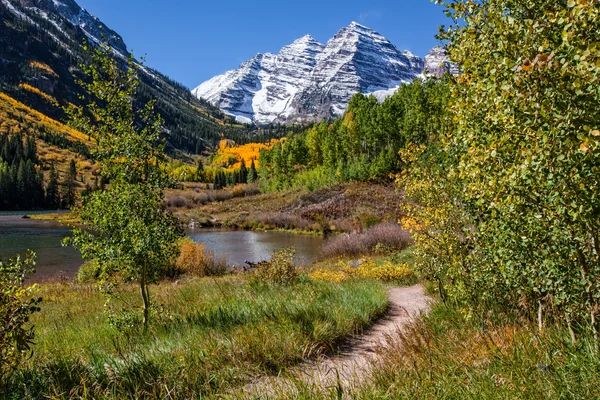 Maroon bells aspen Colorado in Fall — Stock Photo, Image