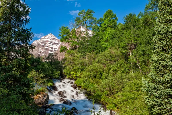 Maroon Bells in Summer — Stock Photo, Image