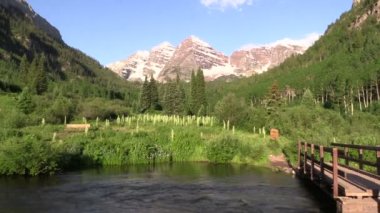 Kestane rengi çan hiking