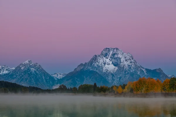 Reflexión del amanecer de Teton en otoño —  Fotos de Stock