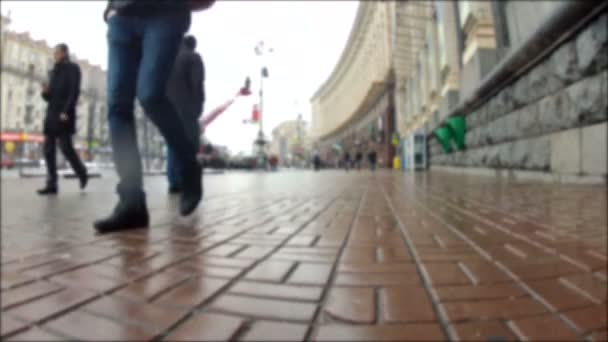 Les gens de la ville. Scène urbaine. Timelapse floue — Video