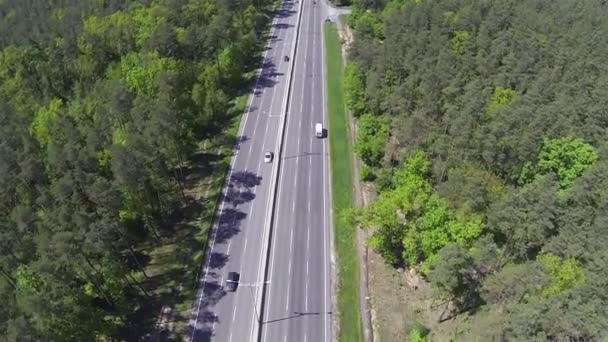 Highway with cars  in sunny spring day. Aerial — Stock Video