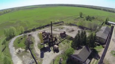 Kereste fabrikası, kamera eğim aşağı eski kanalda. Hava