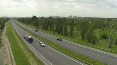 Uçuş yolu boyunca düşük yükseklikte. Hava Üstten Görünüm