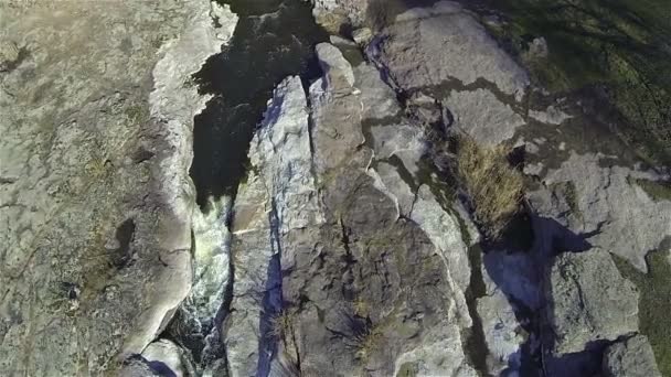 Panorama de flux en roches.Aérien 