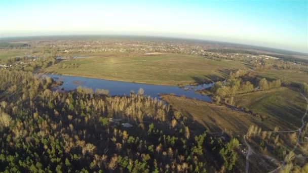 Beautiful panorama of  morning river and wood. Aerial — Stock Video