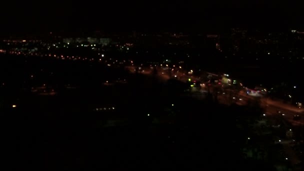 La ciudad de la noche con incendios — Vídeo de stock