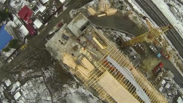 Строительство пригородов. Top Aerial — стоковое видео