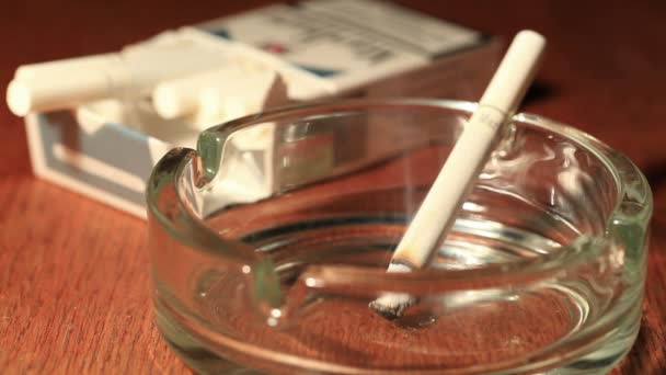 Brûler une cigarette. Délai imparti 