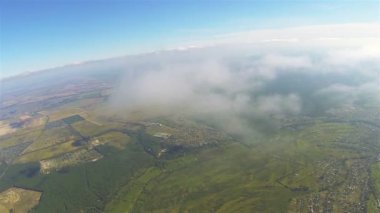 Gerçek uçuş bulutlar 5905 ft. güzel manzara ve 1800 metre yükseklikte. Hava Bölüm 20