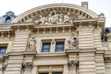 Paris, Fransa Sorbonne Üniversitesi ön cephe girişi. Fransız Eski bina mimarisi