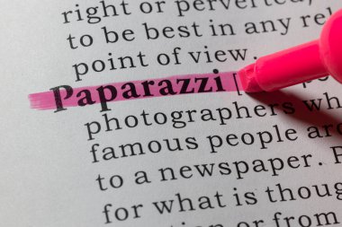 Sahte sözlük, paparazzilerin sözlük tanımı