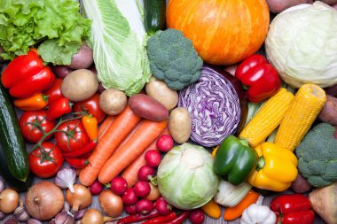 çeşitli taze sebze.