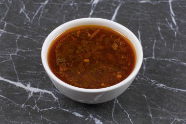 Beyaz kasede ev yapımı sıcak çorba. Yüksek kalite fotoğraf