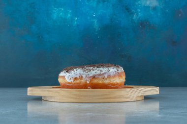 Üstünde kakao kreması olan çörekler. Yüksek kalite fotoğraf