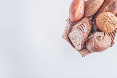 Beyaz arka planda fırın ürünleri. Yüksek kalite fotoğraf