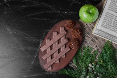 Kakaolu waffle ve kurabiyeler. Yüksek kalite fotoğraf