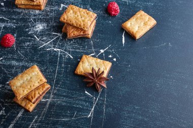 Baharatlı krakerler ve çikolatalı krema. Yüksek kalite fotoğraf