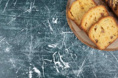 Kuru üzümlü pasta dilimleri. Yüksek kalite fotoğraf