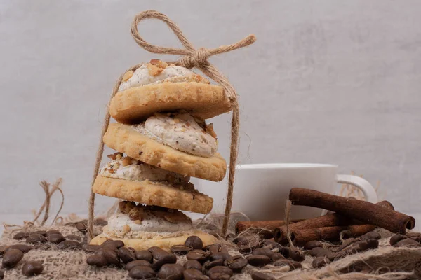 Oatmeal Cookie Cup Tea Cinnamon Coffee Beans Burlap High Quality — Stock Photo, Image