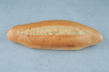 Taş zeminde taze somun ekmeği. Yüksek kalite fotoğraf