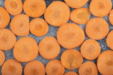 Dilimlenmiş havuç manzarası. Makro fotoğraf