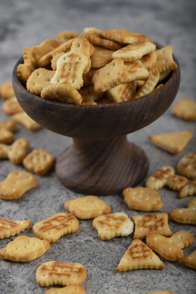 Bowl Full Crispy Crackers Placed Stone Background High Quality Photo — Stock Photo, Image