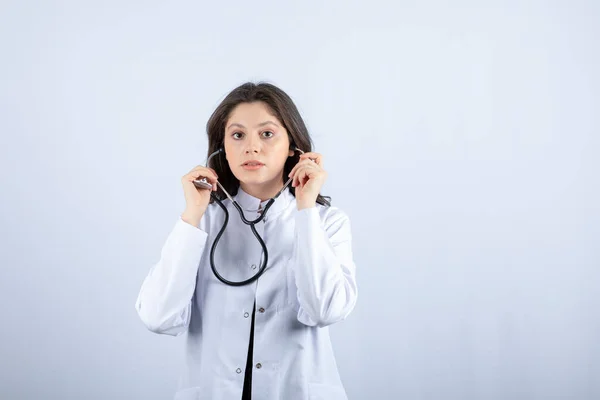 Young Female Doctor Using Stethoscope Check Pulse White Background High — ストック写真