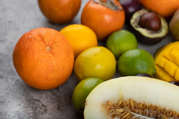 Mucchio Vari Frutti Esotici Freschi Sfondo Pietra Foto Alta Qualità — Foto Stock