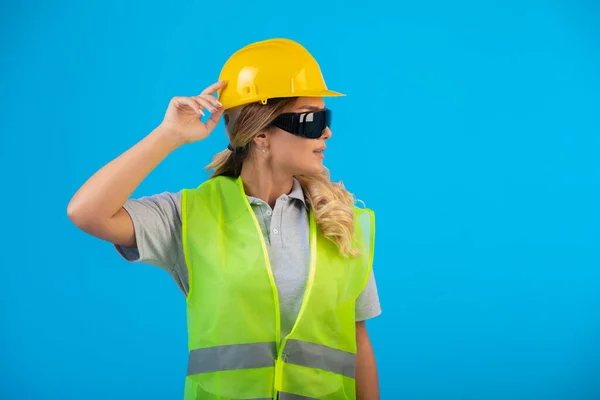 Female Engineer Yellow Helmet Gear Wearing Ray Preventive Eyeglasses Feeling — Stock Photo, Image